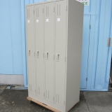 4人用ロッカー 鍵あり ニューグレー 900x515x1790