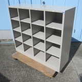 16人用シューズロッカー ニューグレー オープンタイプ 1000x330x890 コクヨ製